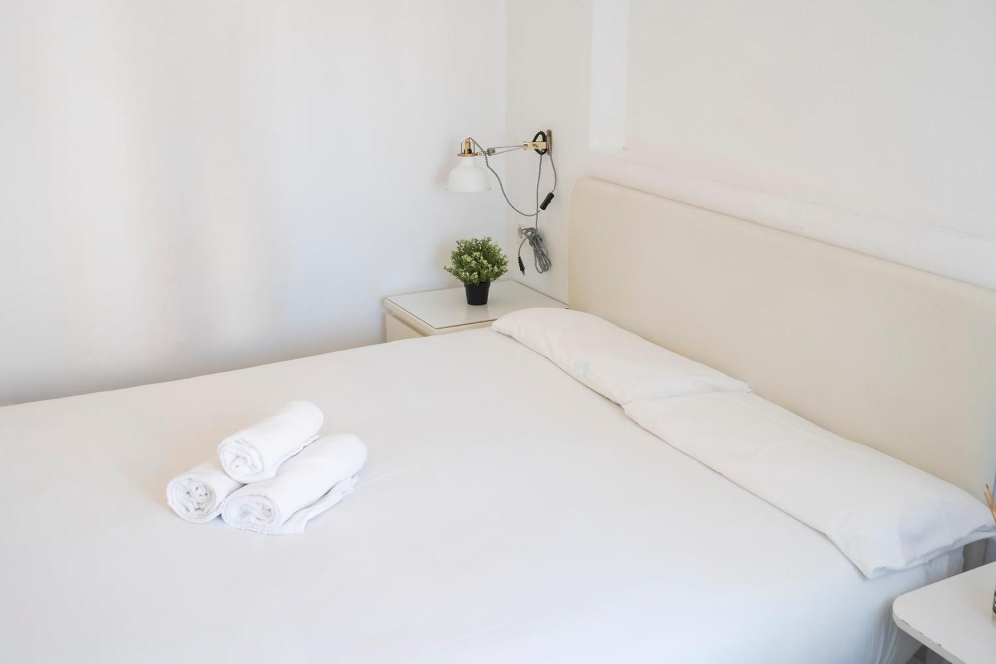 Apartamento Coqueto Малага Экстерьер фото