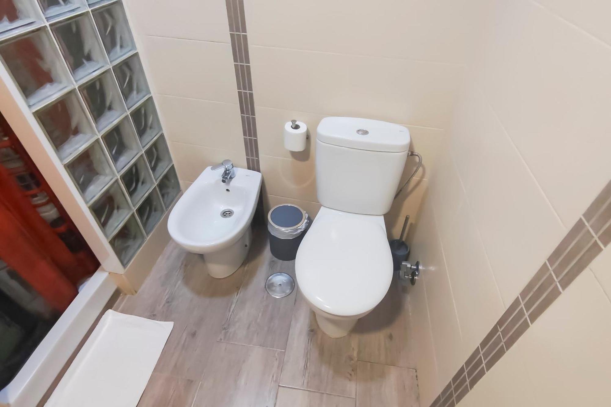 Apartamento Coqueto Малага Экстерьер фото